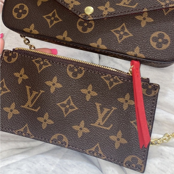 Louis Vuitton Wallet - Picture 3 of 4